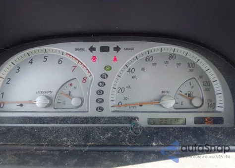 2002 Toyota Camry Se V6 z USA, uszkodzony, nr VIN 4T1BF32K02U005231